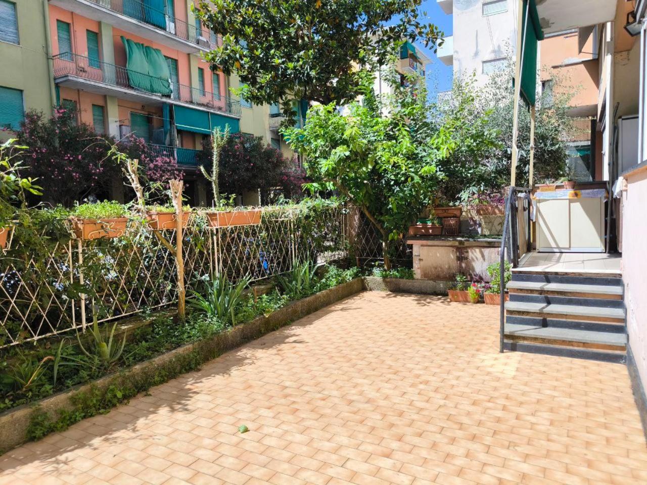 Casa Marechiaro Con Parcheggio Incluso E Giardino Lägenhet Rapallo Exteriör bild